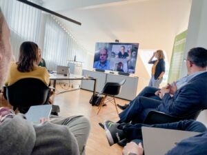 Praxiswoche: „Kommunikation und Wissensaustausch in Unternehmen“ 2 AG Partner