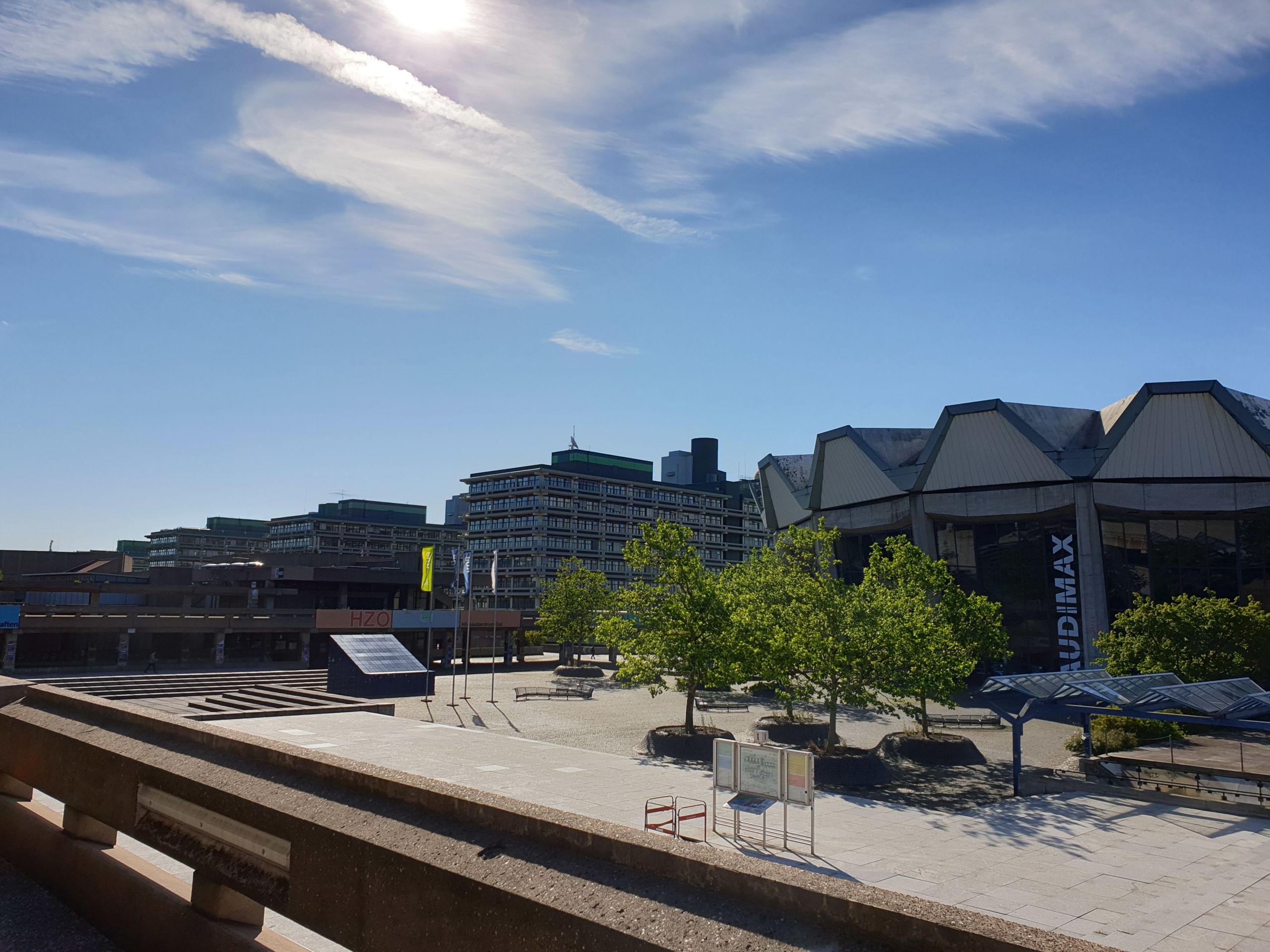 Gespraech Gespraech scaled