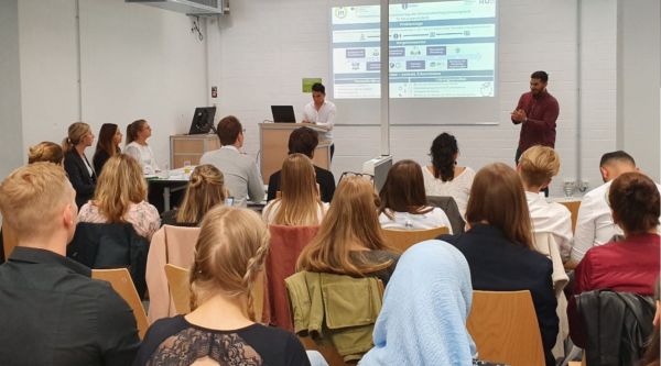 Wissenschaftliche Handlungsempfehlungen für die Arbeitsmarktintegration von Geflüchteten in Deutschland 1 IAW Zuwanderung 2019