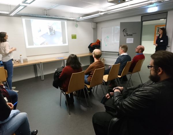 Think Space stellt sich RUB Alumnis vor 1 ThinkAlumni1