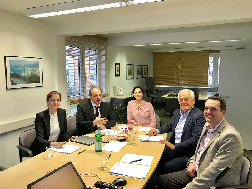 Arbeitstreffen Professor Hartz Arbeitstreffen Professor Hartz