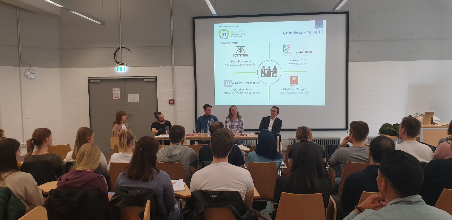 Erster Gründertalk im SoSe 19 mit Entrepreneuren und Startup-Experten im Modul „Unsicherheitserfahrung und Bewältigungsstrategien im unternehmerischen Kontext“ 2 Gruendertalk19 1