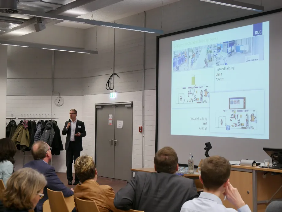 Kreative Spannung im Ideenlabor "Digitaler Wandel im Mittelstand" 2 P1030049